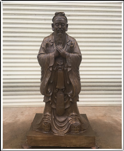 铜雕孔子像