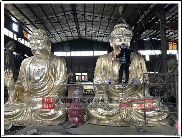 寺院大型铜雕佛像