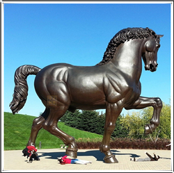 马雕塑制作
