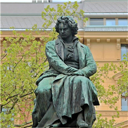 大型贝多芬雕塑