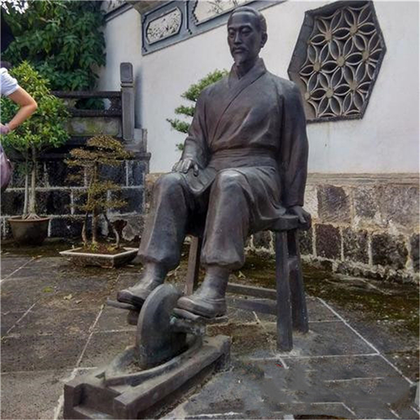 广场中医文化雕塑