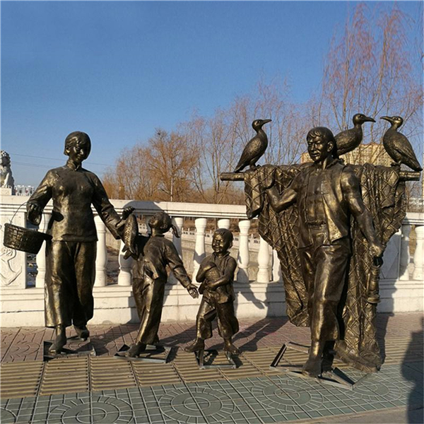 捕鱼铜像.jpg 捕鱼铜像.jpg