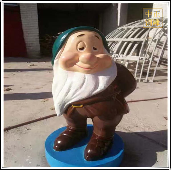 公园玻璃钢雕塑.jpg 公园玻璃钢雕塑.jpg