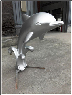 不锈钢喷水海豚雕塑