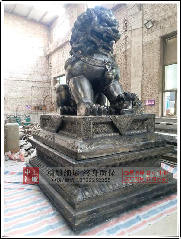 大型故宫狮子.jpg 大型故宫狮子.jpg