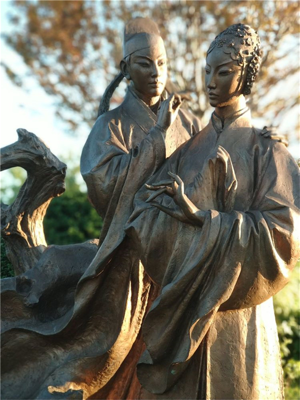 戏曲铜雕塑.jpg 戏曲铜雕塑.jpg