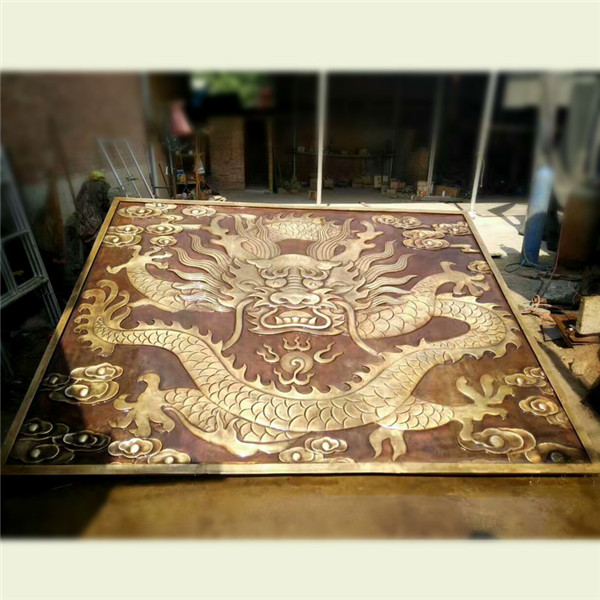 铜龙浮雕.jpg 铜龙浮雕.jpg