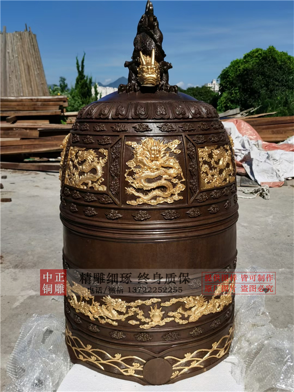 生产铜钟.jpg 生产铜钟.jpg