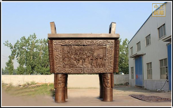 人物铜鼎.jpg 人物铜鼎.jpg