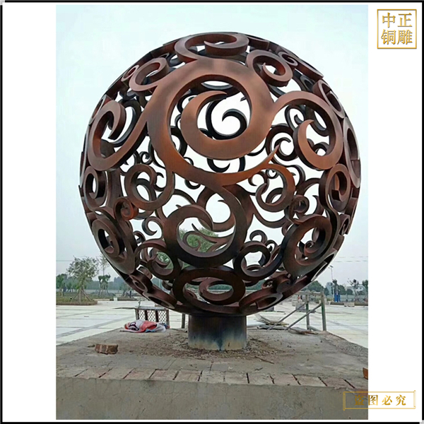 室外广场大型球雕塑价格