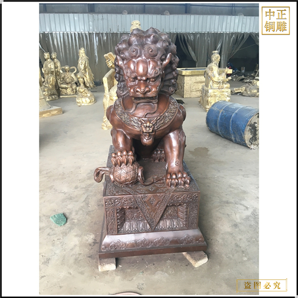 纯铜狮子雕塑价格