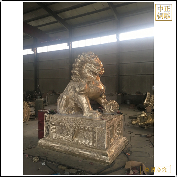 铜狮子踩球踩狮子工艺品