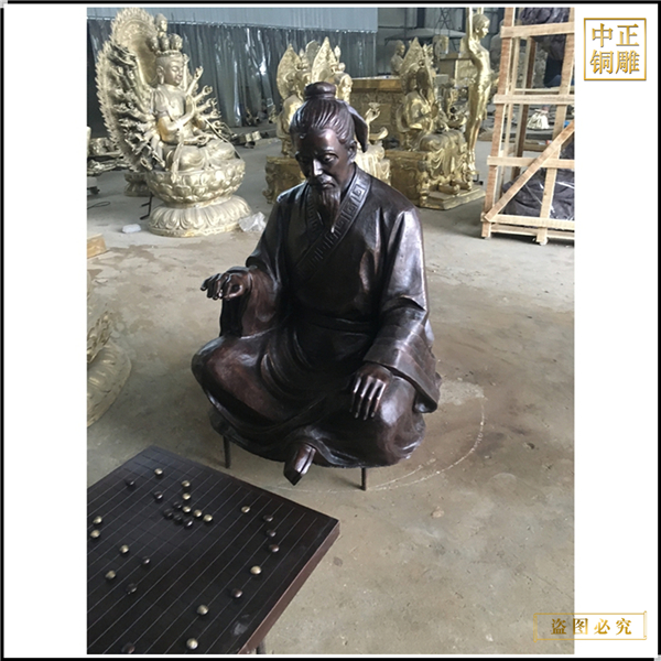 古代人物下棋人物铜雕塑