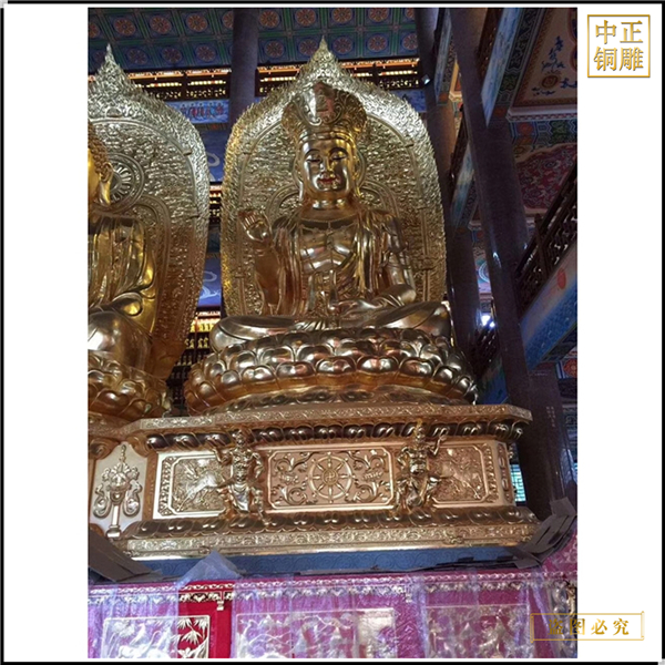 大型贴金铸铜西方三圣厂家