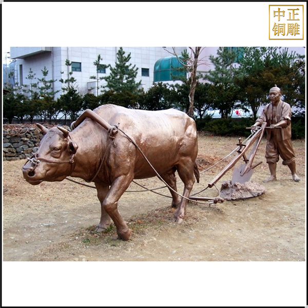 民间耕地民俗雕塑